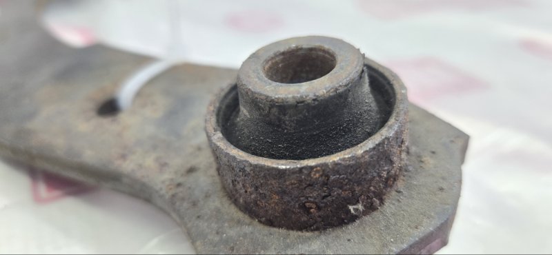 Рычаг подвески верхний, 500 рублей, Красноярск