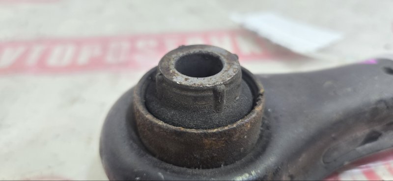 Рычаг подвески поперечный, 500 рублей, Красноярск