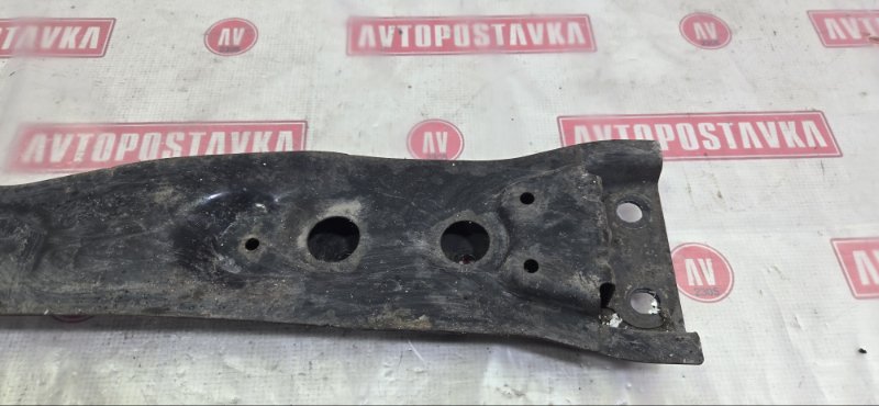 Подрамник продольный, 500 рублей, Красноярск