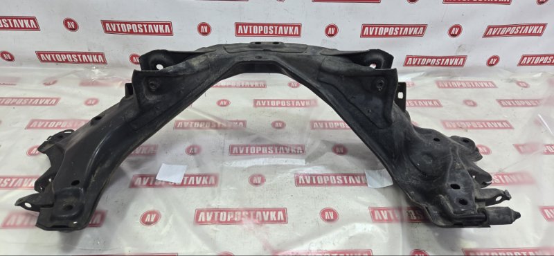 Подрамник поперечный, 1900 рублей, Красноярск