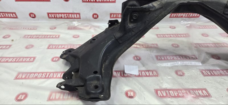 Подрамник поперечный, 1900 рублей, Красноярск