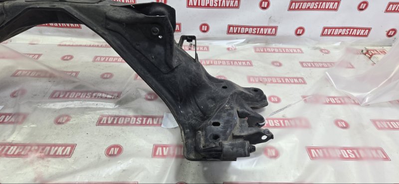 Подрамник поперечный, 1900 рублей, Красноярск