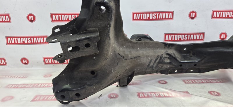 Подрамник поперечный, 1900 рублей, Красноярск