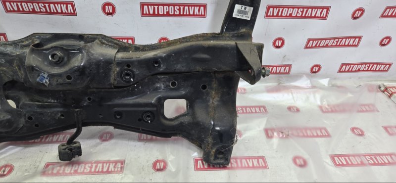 Подрамник поперечный, 4500 рублей, Красноярск