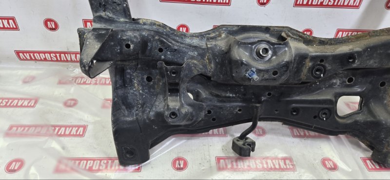 Подрамник поперечный, 4500 рублей, Красноярск