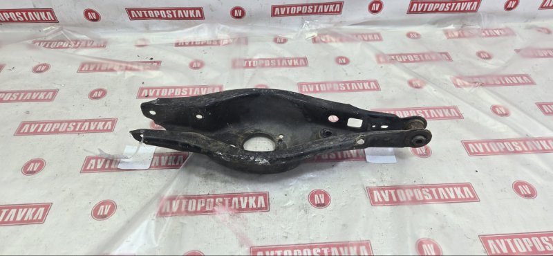 Рычаг подвески поперечный, 500 рублей, Красноярск