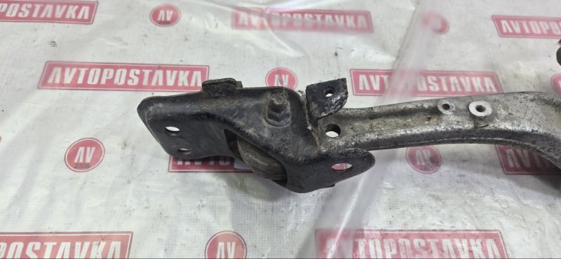 Рычаг подвески продольный, 1000 рублей, Красноярск