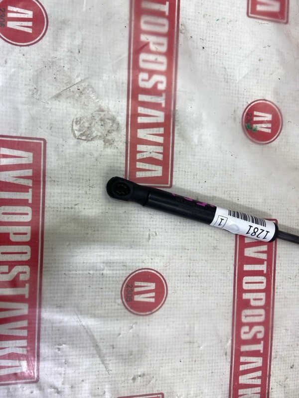 Амортизатор крышки багажника, 750 рублей, Красноярск