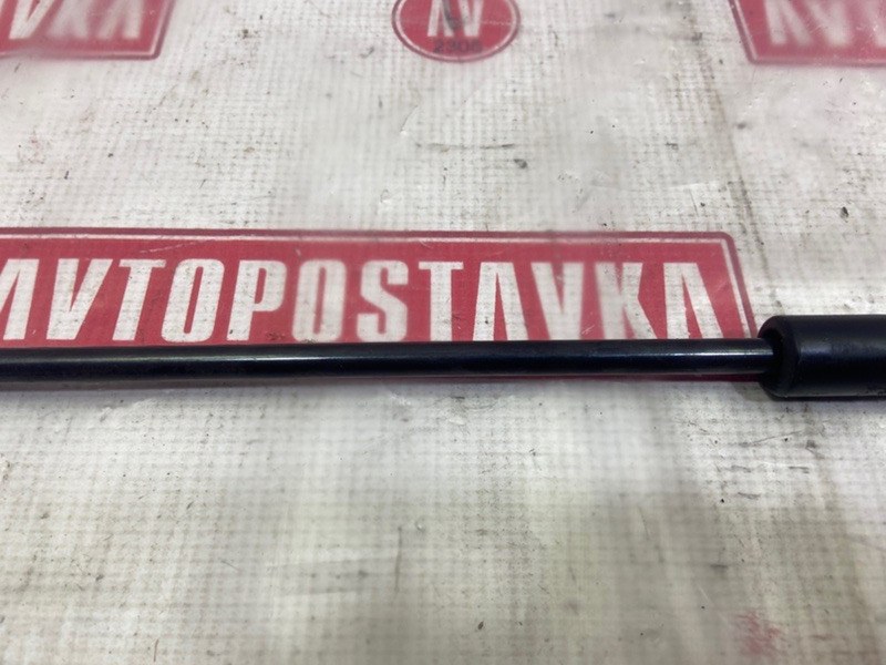 Амортизатор капота, 700 рублей, Красноярск