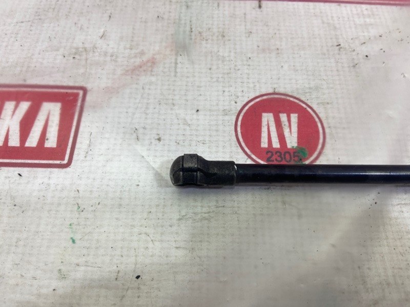 Амортизатор капота, 700 рублей, Красноярск