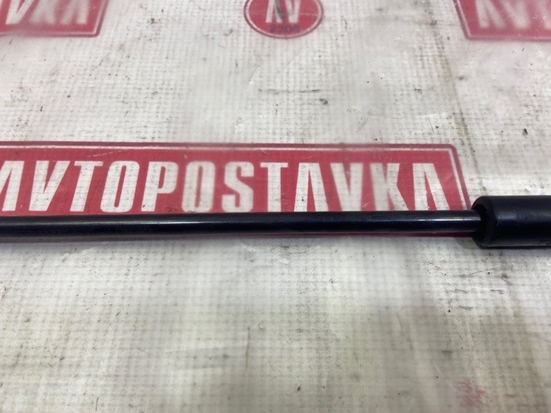 Амортизатор капота, 700 рублей, Красноярск