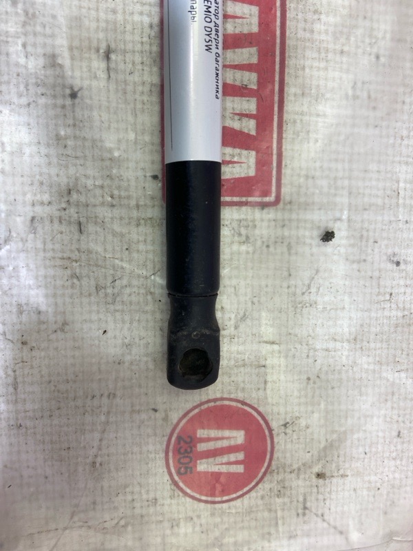 Амортизатор двери багажника, 100 рублей, Красноярск