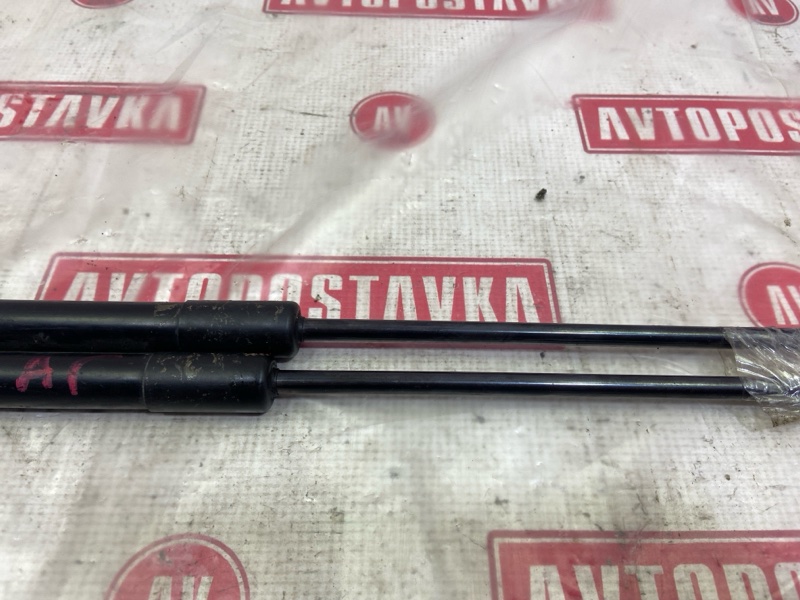 Амортизатор двери багажника, 300 рублей, Красноярск