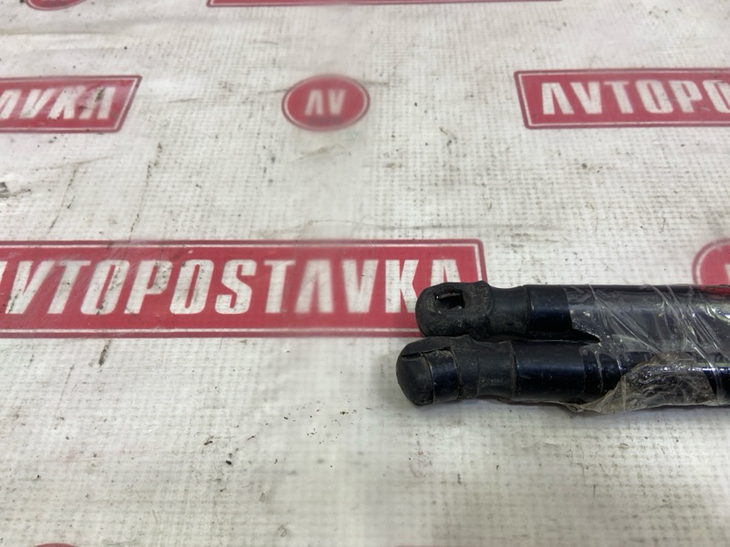 Амортизатор двери багажника, 300 рублей, Красноярск