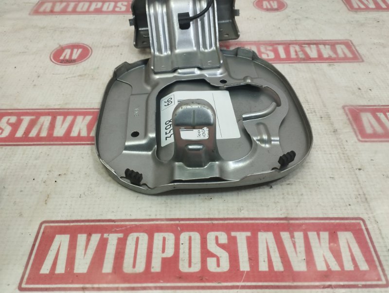 Лючок топливного бака, 500 рублей, Красноярск