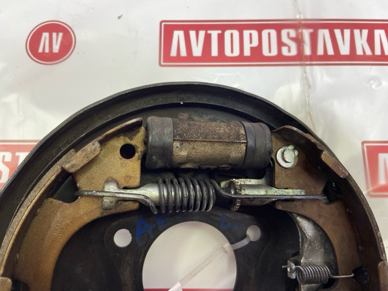 Механизм стояночного тормоза, 1000 рублей, Красноярск