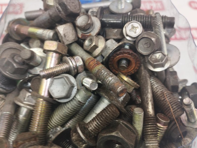 Болты, гайки, 2500 рублей, Красноярск