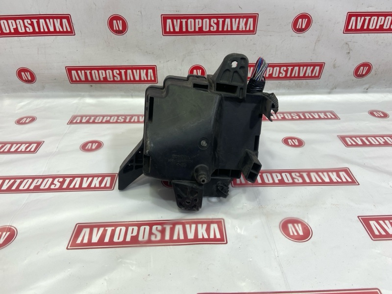 Блок предохранителей под капот, 500 рублей, Красноярск