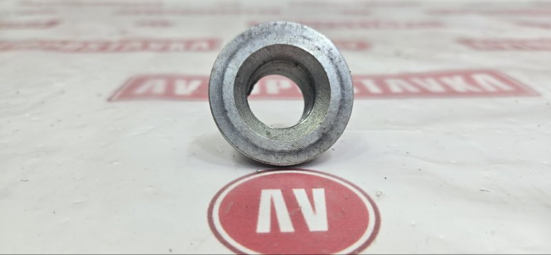 Гайка ступицы, 100 рублей, Красноярск