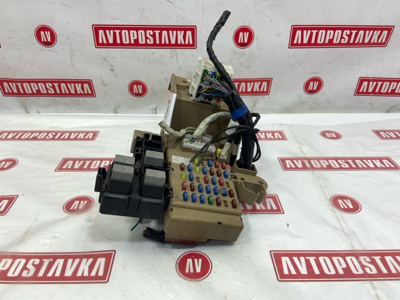 Блок предохранителей салонный, 500 рублей, Красноярск