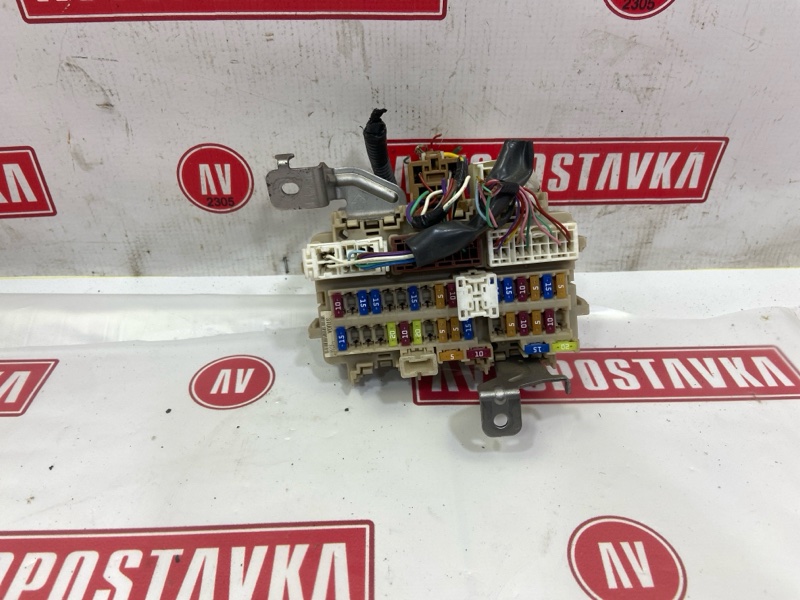 Блок предохранителей салонный, 1000 рублей, Красноярск