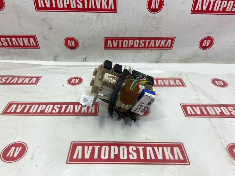 Блок предохранителей салонный, 1000 рублей, Красноярск