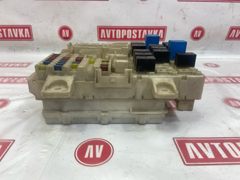 Блок предохранителей салонный, 1000 рублей, Красноярск