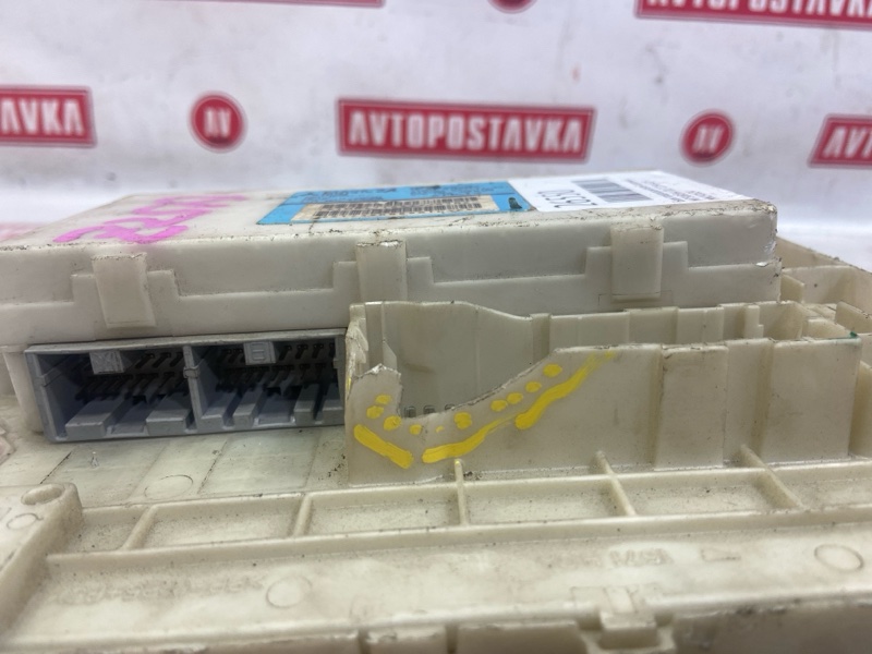 Блок предохранителей салонный, 1000 рублей, Красноярск