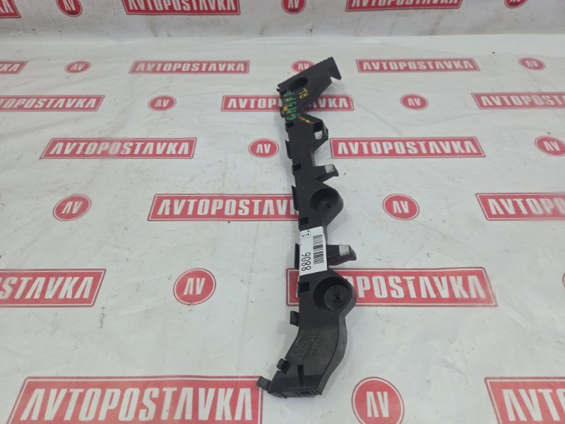 Клипса бампера, 500 рублей, Красноярск