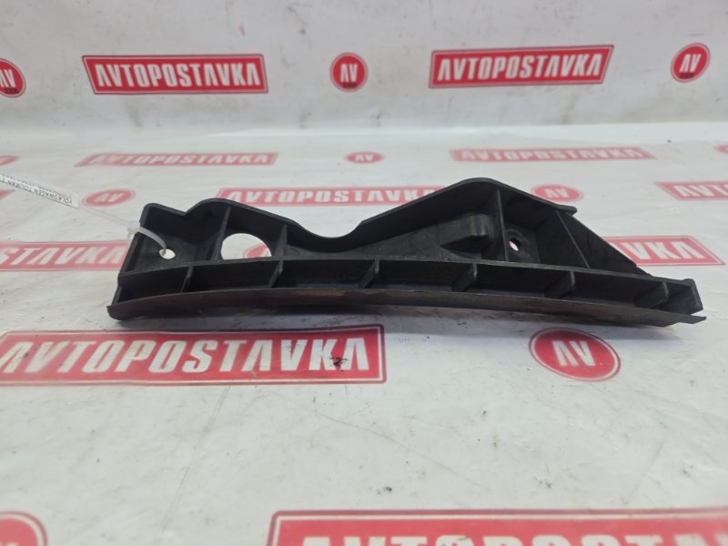 Клипса бампера, 500 рублей, Красноярск