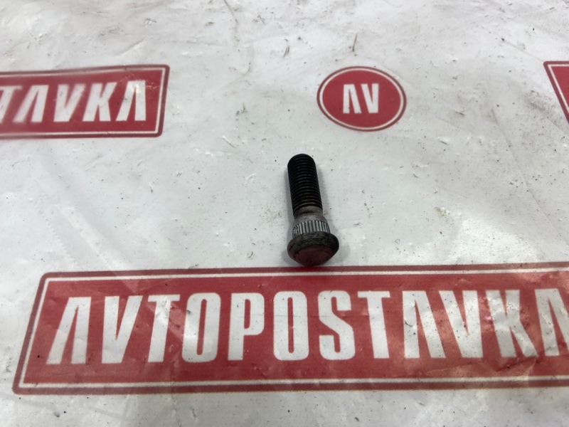 Шпилька колесная, 150 рублей, Красноярск