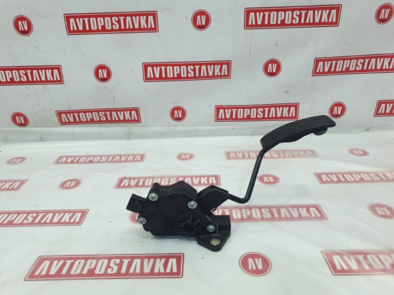 Педаль газа, 500 рублей, Красноярск