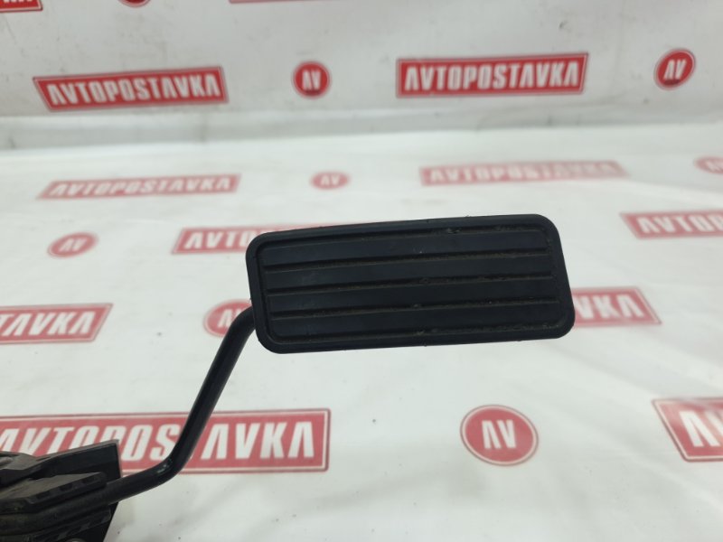 Педаль газа, 500 рублей, Красноярск