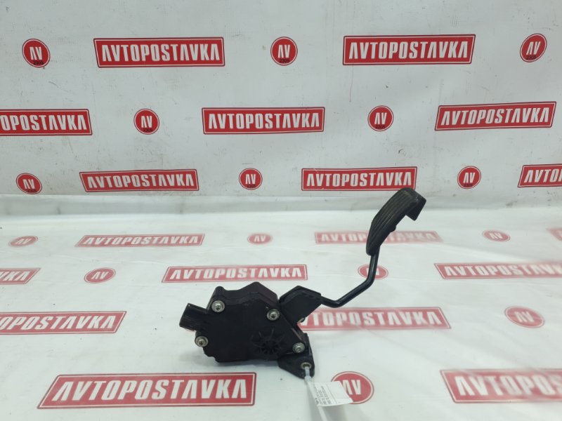 Педаль газа, 1000 рублей, Красноярск