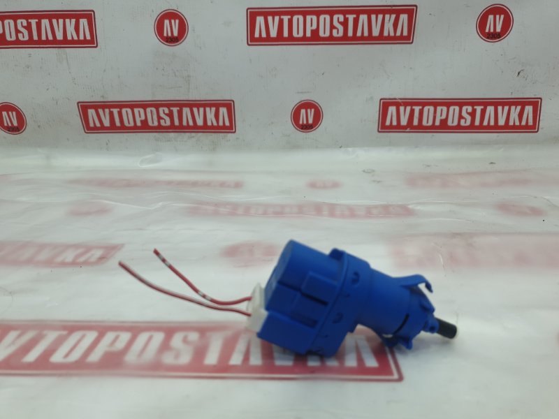 Концевик педали тормоза, 500 рублей, Красноярск