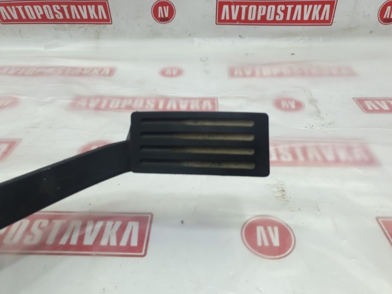 Педаль газа, 1000 рублей, Красноярск