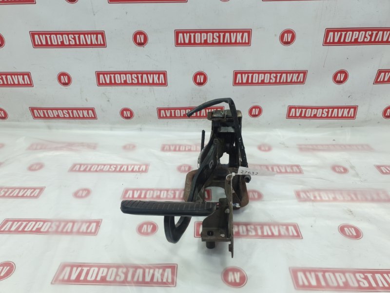 Педаль тормоза, 500 рублей, Красноярск