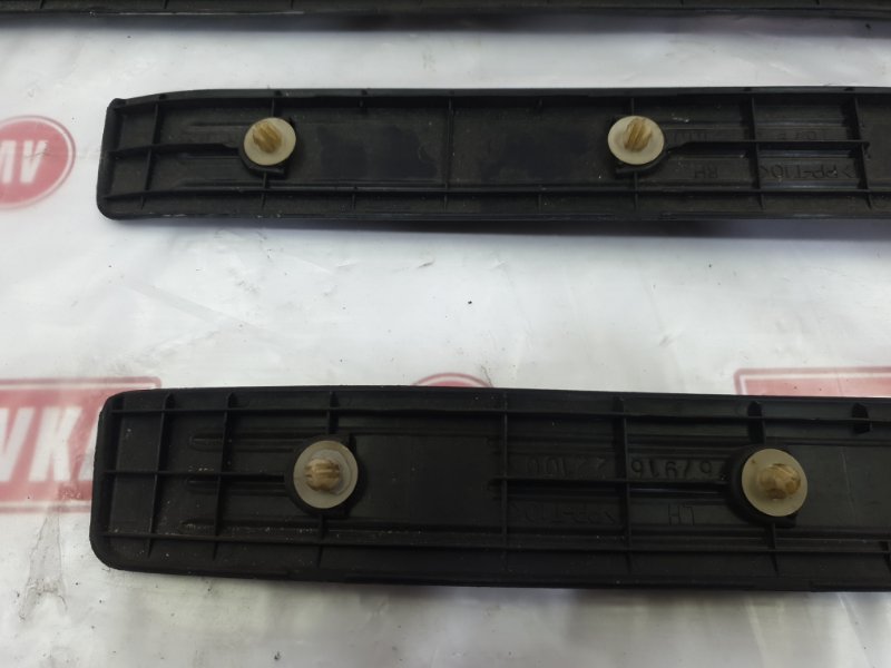 Накладка на порог салона, 500 рублей, Красноярск