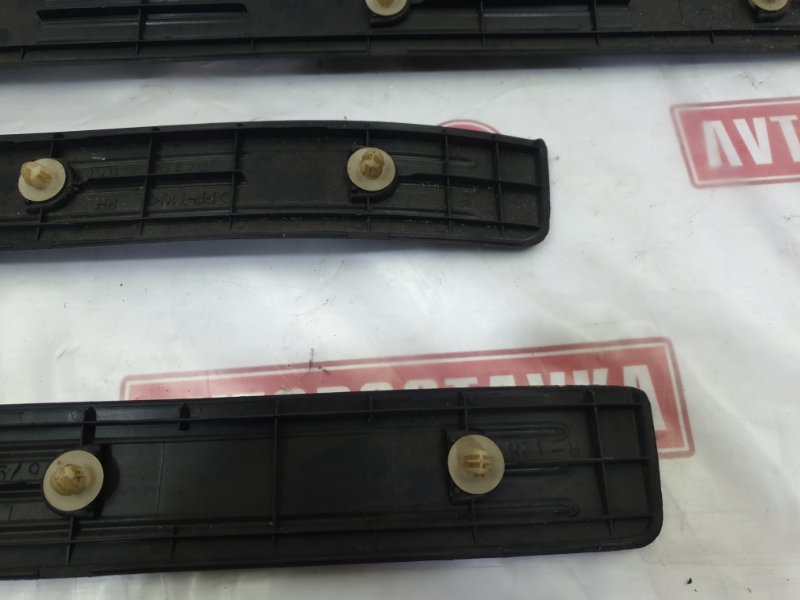 Накладка на порог салона, 500 рублей, Красноярск