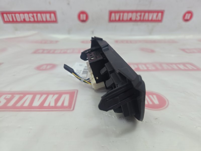 Блок управления зеркалами, 300 рублей, Красноярск