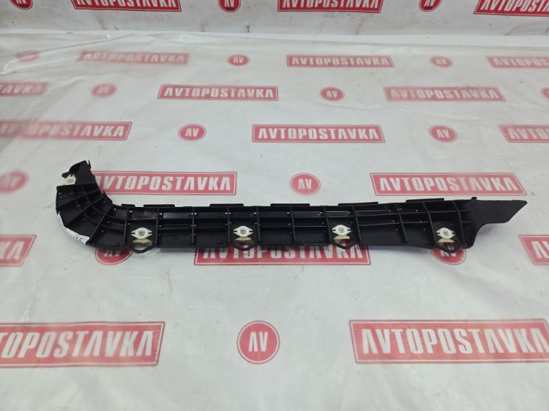 Клипса бампера, 500 рублей, Красноярск