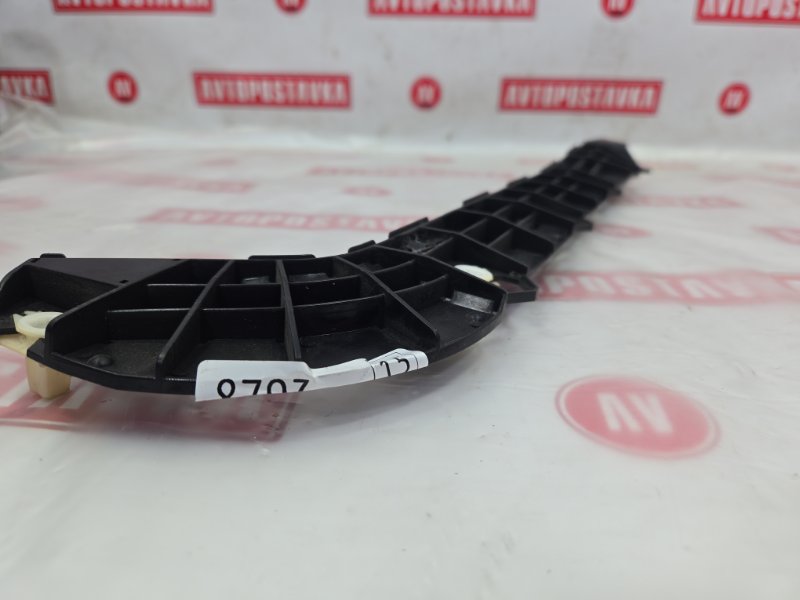 Клипса бампера, 500 рублей, Красноярск