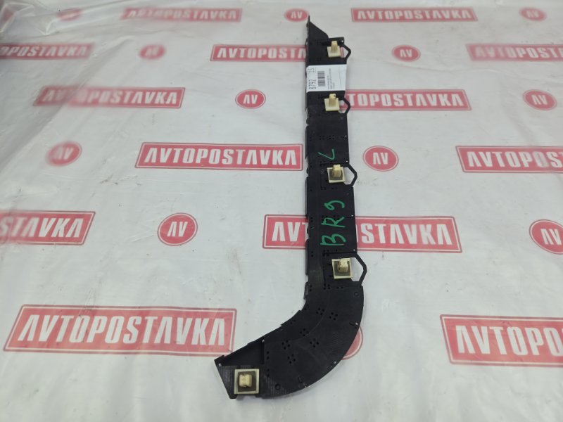 Клипса бампера, 500 рублей, Красноярск