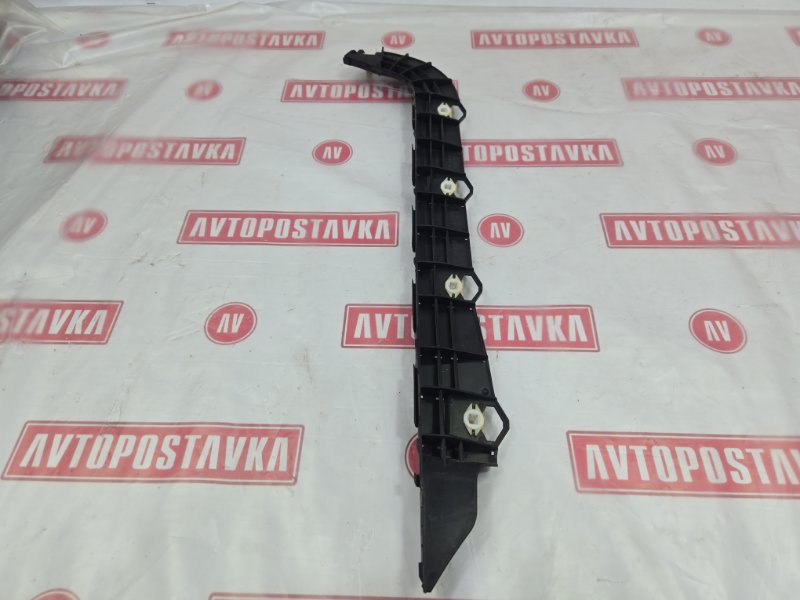 Клипса бампера, 500 рублей, Красноярск