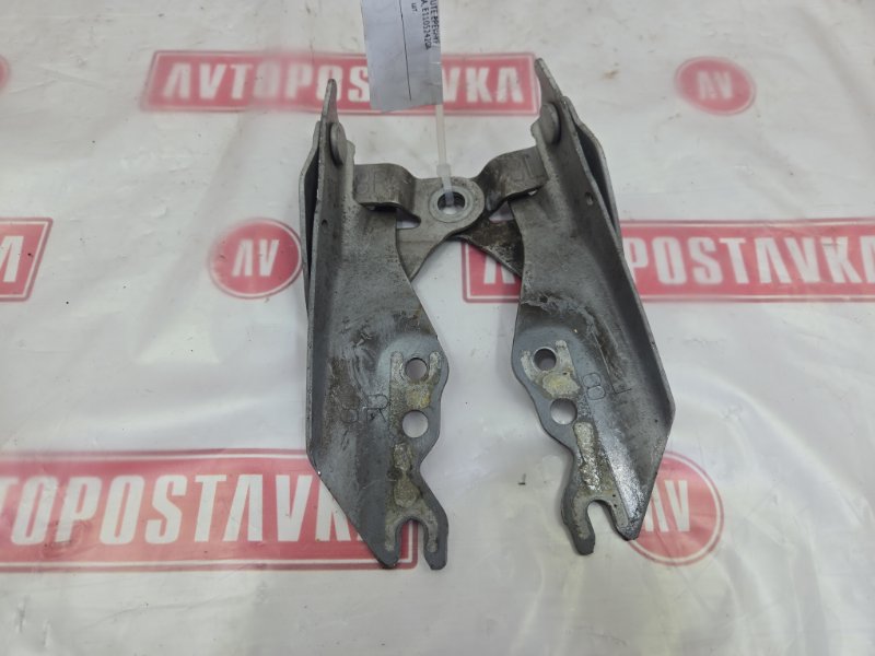 Петля капота, 300 рублей, Красноярск