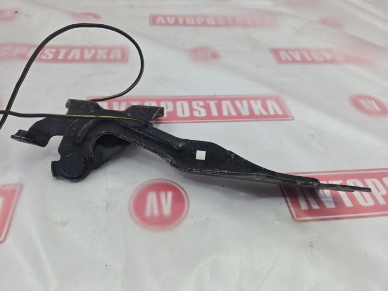 Петля капота, 350 рублей, Красноярск