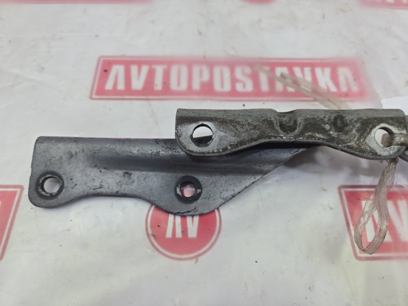 Петля капота, 300 рублей, Красноярск