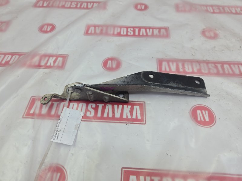 Петля капота, 200 рублей, Красноярск