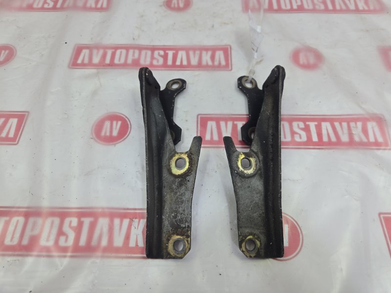 Петля капота, 200 рублей, Красноярск