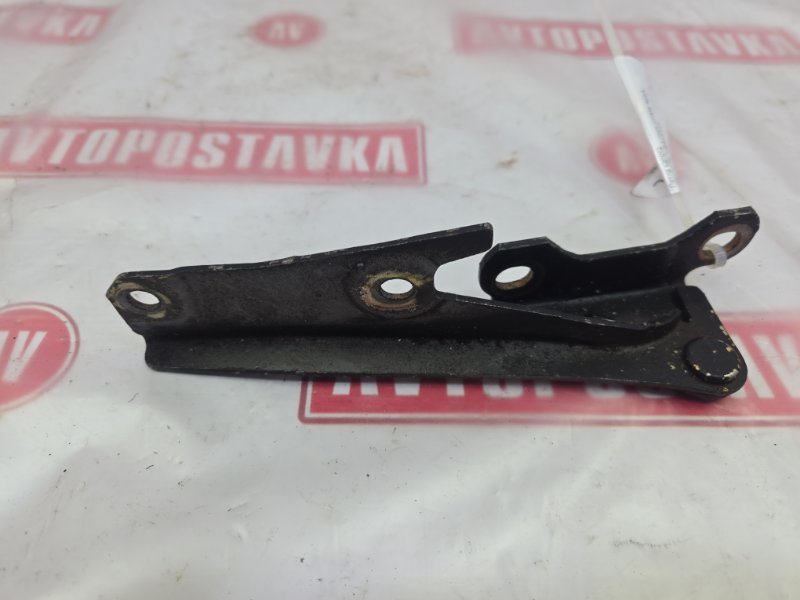 Петля капота, 200 рублей, Красноярск